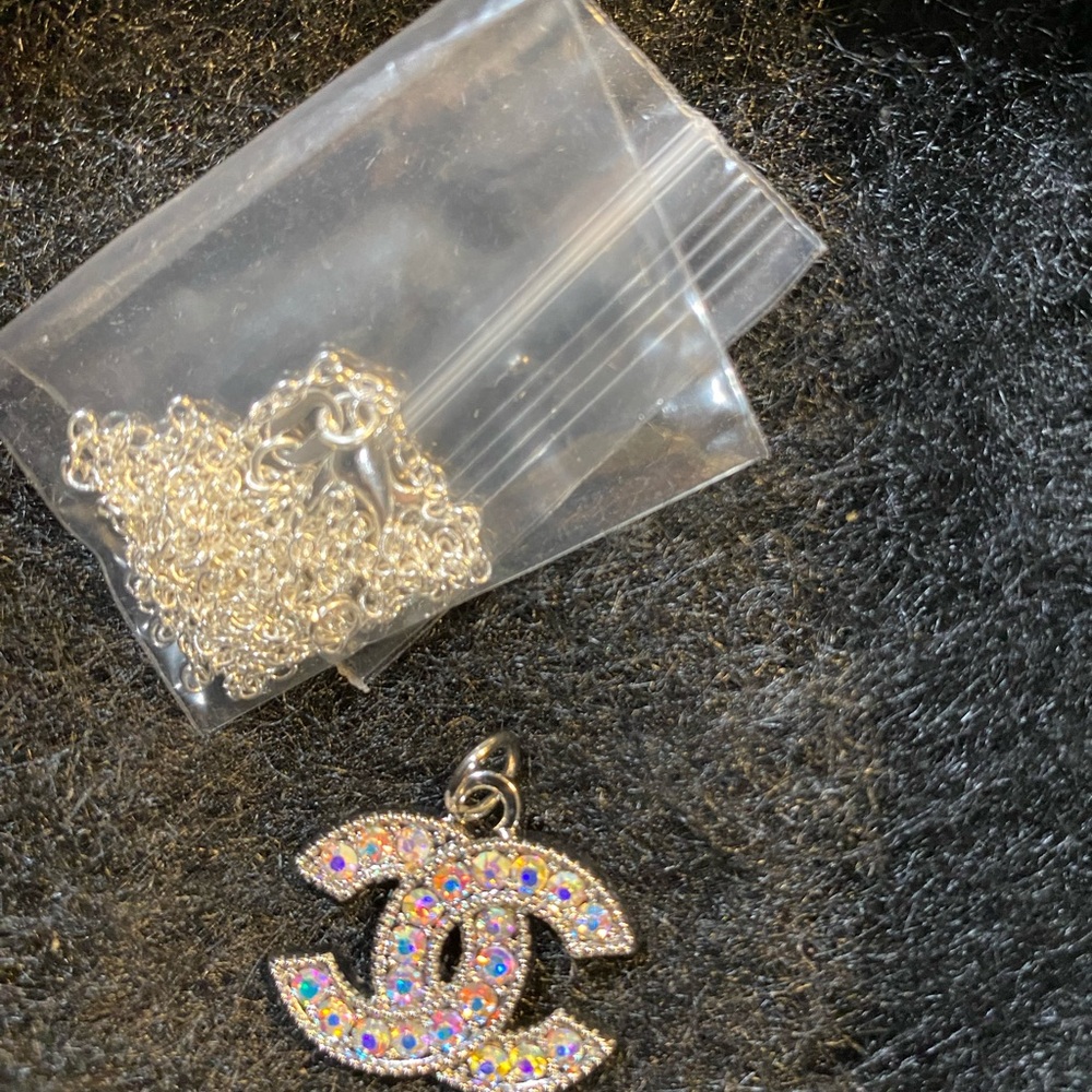 Silver Pendant Necklace with Iridescent Stones